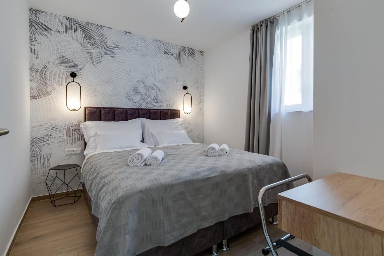 Residence Jonathan Biograd Na Moru Εξωτερικό φωτογραφία