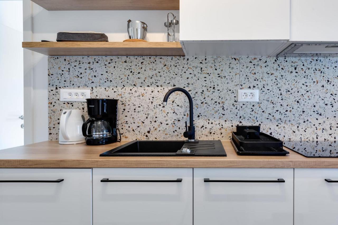 Residence Jonathan Biograd Na Moru Εξωτερικό φωτογραφία