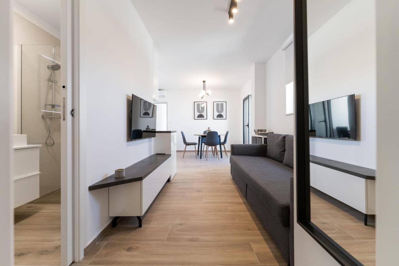 Residence Jonathan Biograd Na Moru Εξωτερικό φωτογραφία