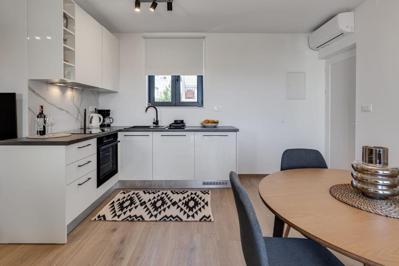 Residence Jonathan Biograd Na Moru Εξωτερικό φωτογραφία