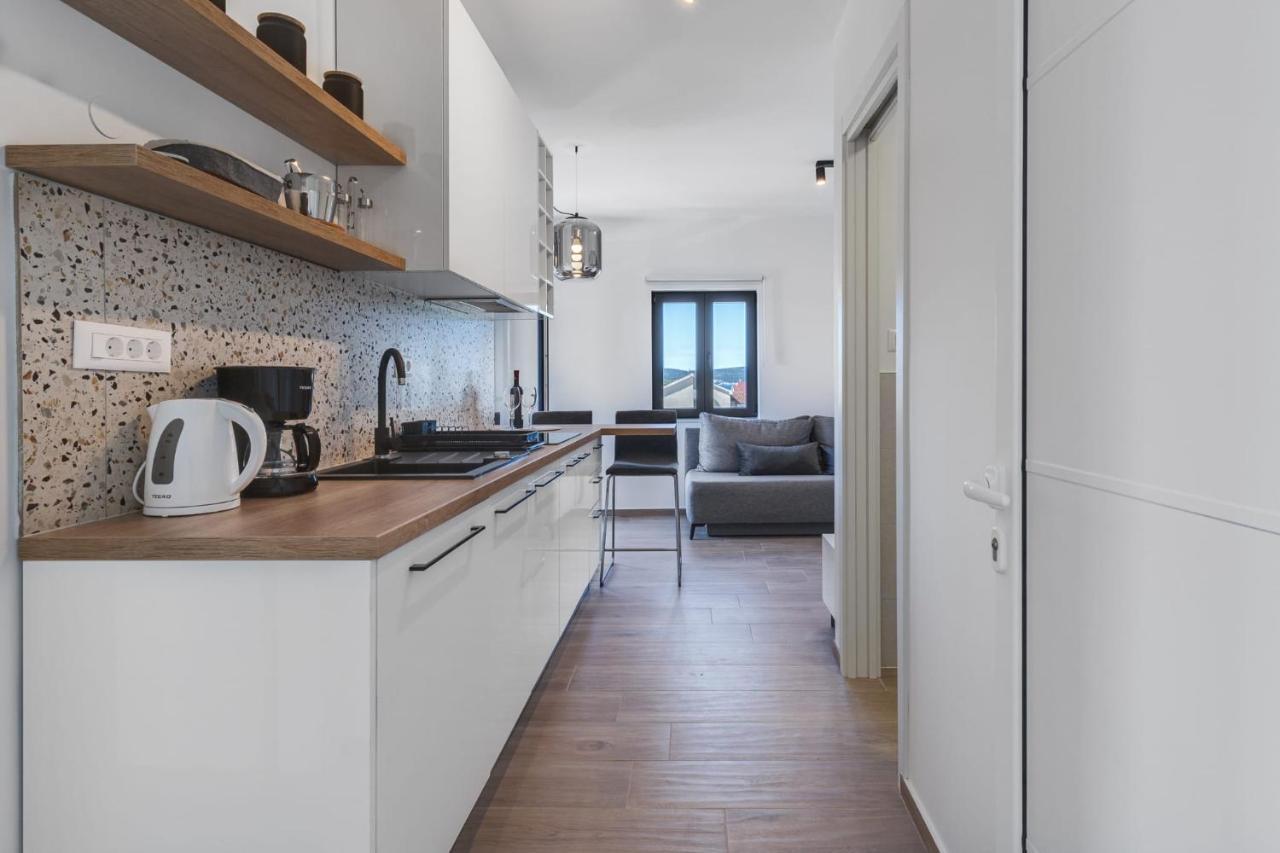 Residence Jonathan Biograd Na Moru Εξωτερικό φωτογραφία