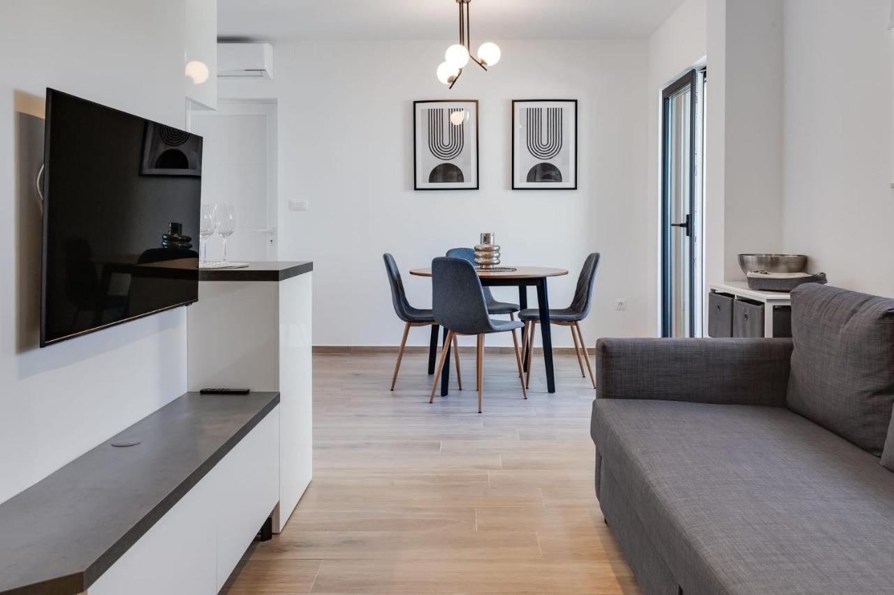 Residence Jonathan Biograd Na Moru Εξωτερικό φωτογραφία