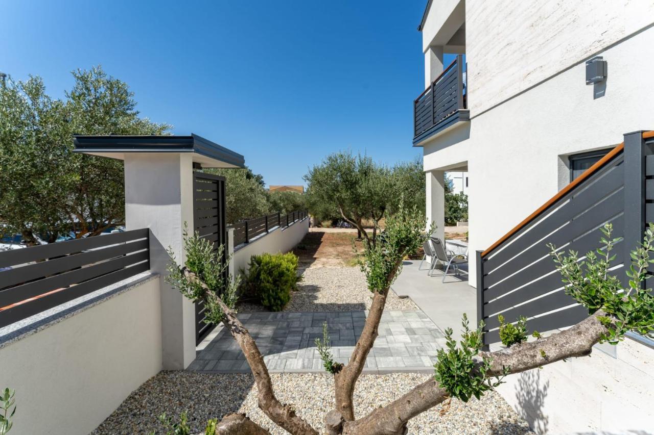 Residence Jonathan Biograd Na Moru Εξωτερικό φωτογραφία