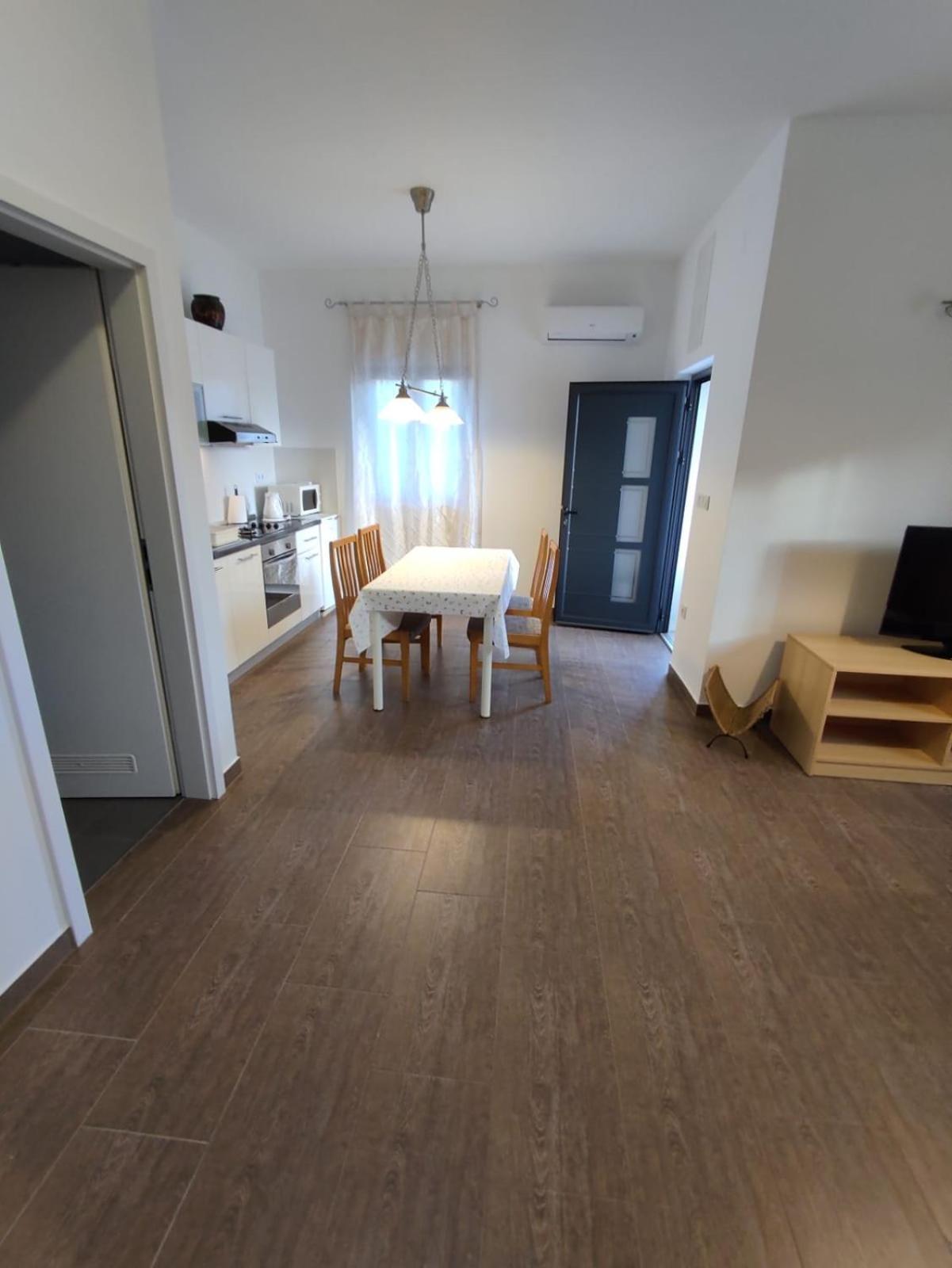 Residence Jonathan Biograd Na Moru Εξωτερικό φωτογραφία